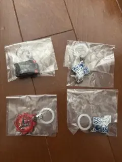 めじるしアクセサリー 戦隊 ガチャガチャ