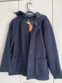 コート　フード付き　紺色　新品ダグ付き　　　　ＬLサイズ