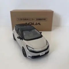 2025年最新】トヨタ アクア カラーサンプルの人気アイテム