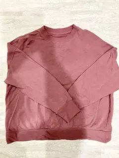 ワインレッド色　クルーネック トレーナー