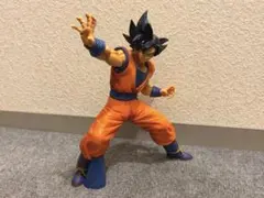 ドラゴンボールフィギュア　孫悟空　身勝手の極意　兆のサムネイル