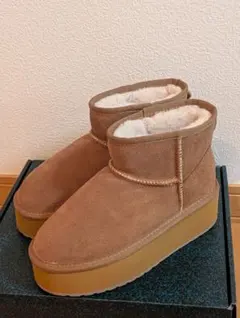 ☆美品　EMU（エミュ）ムートンブーツ　ショート丈　厚底 24センチ