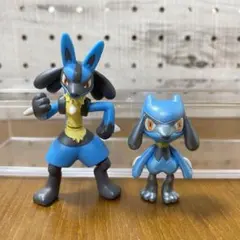 ルカリオ　リオル　ポケモン　Pokémon フィギュア　モンコレ　マスコット