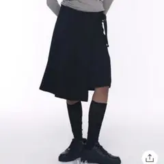 PLACE STUDIO 黒いプリーツ　ひざ丈スカート 巻きスカート