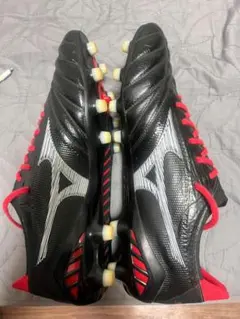 ミズノ サッカースパイク モレリアネオ3 β JAPAN 黒白赤 27.5cm