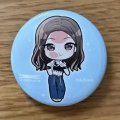 ルセラフィム LESSERAFIM 缶バッジ カズハ KAZUHA