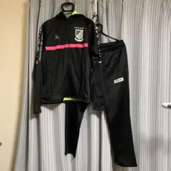 Svolmeフード付きジャケットとパンツセット