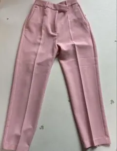 MilaOwen センタープレステーパードパンツ