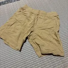 UNIQLO ベージュ ショートパンツ M