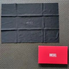 DIESELメガネ拭きのみのサムネイル