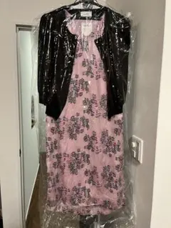 Ships little black ノースリーブワンピース　カーディガン