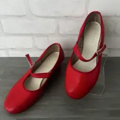 【値下げOK】　⭐️ 赤ストラップパンプス 22.5 ダンス　コスプレ