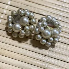 パールホワイト ビーズデザイン イヤリング