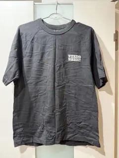 ユニクロ　PEANUTS スヌーピー Tシャツ ダークグレー