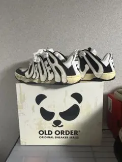 OLD ORDER スニーカー
