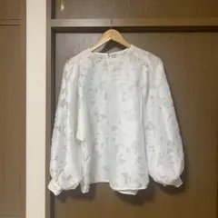 POCHER バルーン袖 刺繍シャツ ホワイト