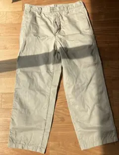 ユニクロ　メンズ　チノパン　新品