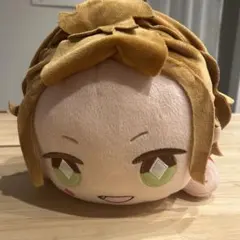 ツイステッドワンダーランド ケイト　メガジャンボ　寝そべりぬいぐるみ