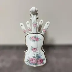 Item thumbnail for item f6bf7b72-e70a-4c06-9e1f-d5eb907f49fe