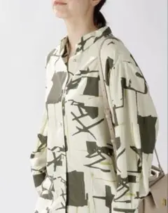 【最終値下】 niko and.リヨセルBIGアートシャツ