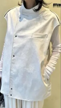 ⭐︎新品・未使用⭐︎スタニングルアー　rヴィンテージレザーベスト　サイズ2