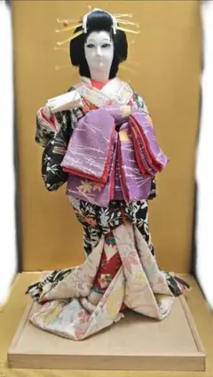 即購入可】日本人形 ヴィンテージ 打掛 花魁人形 舞妓 アンティーク