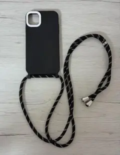 ブラックiPhoneケース ストラップ付き　⭐️最終値下げ