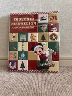 ディズニー　スーベニアメダル・コレクションブック　　 クリスマス