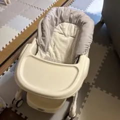 Combi ベビーラック チェア