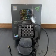 Razer Orbweaver Chroma ゲーミングキーパッド 本体のサムネイル