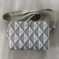 Dior グレー ショルダーバッグのサムネイル