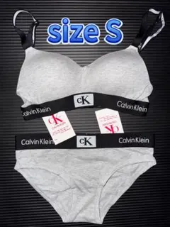 【新品未使用】Sサイズ カルバンクライン ブラ＆ショーツ 上下セット