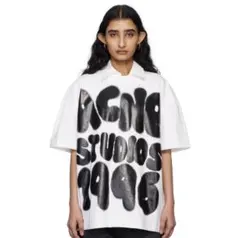 ひ*ん様 アクネ リラックスフィットロゴTシャツ ホワイトのサムネイル