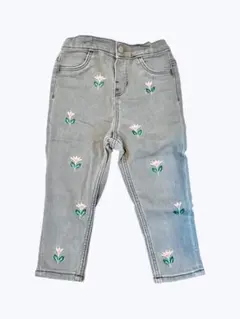 刺繍入りグレーパンツ