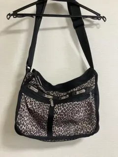 LeSportsac ヒョウ柄 ショルダーバッグ