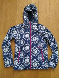 アディダス　adidas　climaproof フード付き　ウインドブレーカー