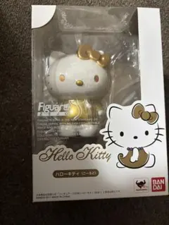 サンリオ】FANKO pop bittyハローキティアンドフレンズ 金キティー