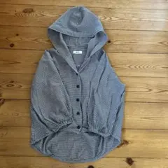 チェック柄フード付きシャツ