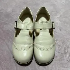 フラット 革靴