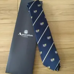 アクアスキュータム　新品　ネクタイ