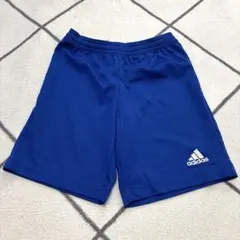adidasサッカーパンツ140cm