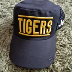 TIGERS キャップ 黒 メッシュサイド