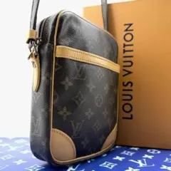 【美品】VUITTON　ショルダーバック　PVC　ダヌーブ　斜め掛け　レザー