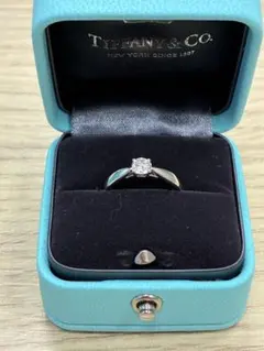 【お値下げ】Tiffanyダイヤモンド リング　0.3ct 7.5号のサムネイル