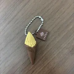 CREMIA ミニチュアチャーム ガチャガチャ