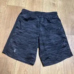 ア*ン様 Under Armour ショートパンツ　SIZE L/G ヒートギア