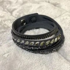スワロフスキー　ブレスレット　グレー