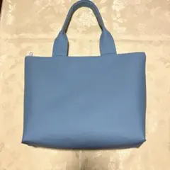 ポツリンさん専用　裏表地超撥水生地トートバッグ　入り口ファスナー付きハンドメイドのサムネイル
