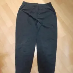 UNIQLO ダークグレー ジョガーパンツ Lサイズ