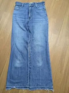 ミラオーウェン　ライトブルー ストレートデニム